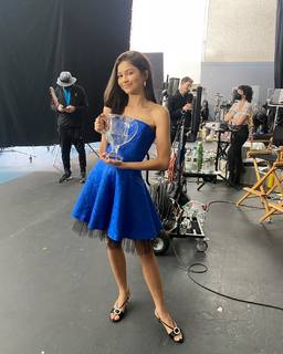 Zendaya feet photo thumbnail