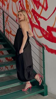 Zeta Douka feet photo 10