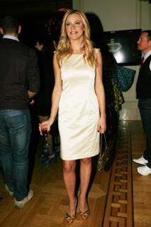 Zeta Makrypoulia feet photo thumbnail