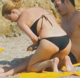 Zeta Makrypoulia feet photo thumbnail