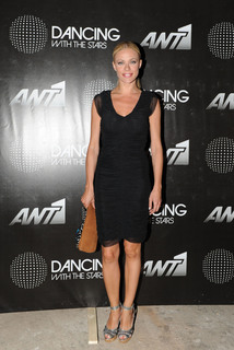 Zeta Makrypoulia feet photo thumbnail