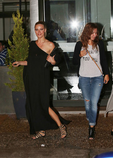 Zeta Makrypoulia feet photo thumbnail