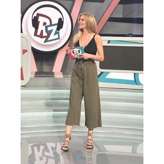 Zeta Makrypoulia feet photo thumbnail