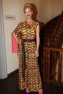 Zeta Makrypoulia feet photo thumbnail