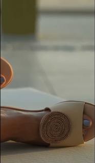 Zeta Makrypoulia feet photo thumbnail