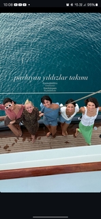 Zeynep Bastik feet photo thumbnail