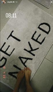Zeynep Sürmeli feet photo 1