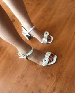 Zeynep Sürmeli feet photo 10