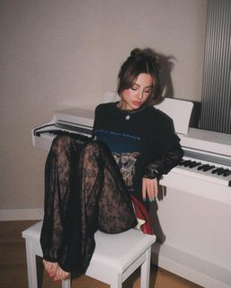 Zeynep Sürmeli feet photo 14