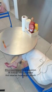 Zeynep Sürmeli feet photo 8