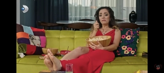 Zeynep Tugçe Bayat feet photo 4