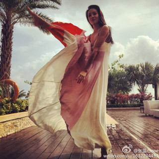 Zhang Lanxin feet photo 10
