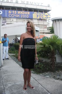 Zhanna Friske feet photo 8