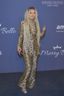 Zhavia feet photo 14
