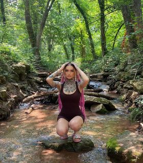 Zhavia feet photo 6