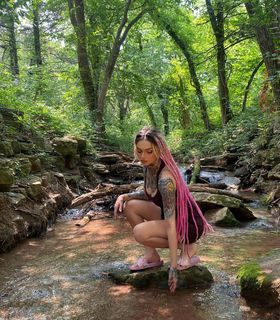 Zhavia feet photo 5