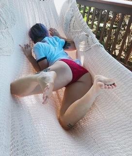 Zheani feet photo 3