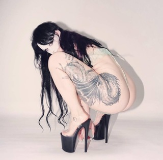 Zheani feet photo 1