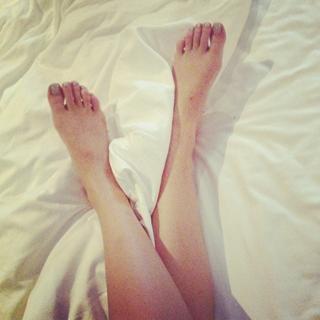 Zhu Zhu feet photo 3