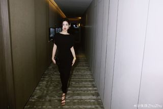 Zhu Zhu feet photo 9