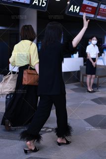 Zhu Zhu feet photo 3