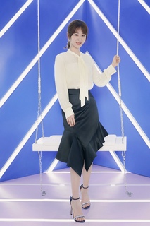 Zi Yang feet photo 17