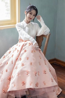 Zi Yang feet photo 12