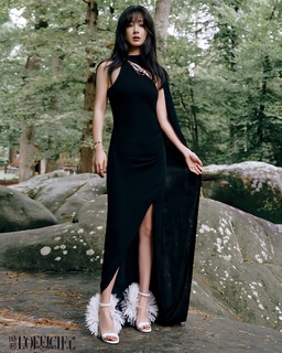 Zi Yang feet photo 4
