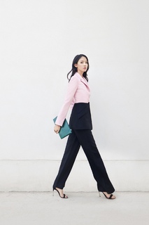Zilin Zhang feet photo 10