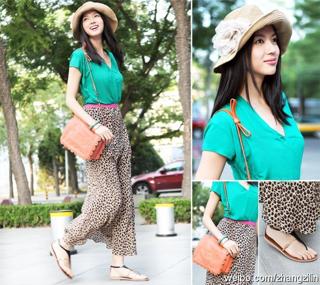 Zilin Zhang feet photo 6