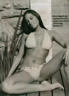 Zita Görög feet photo 2