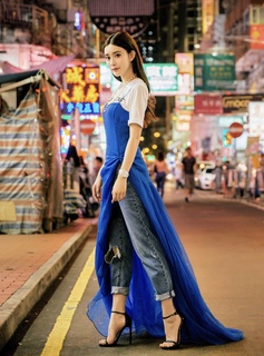 Ziyi Meng feet photo 4