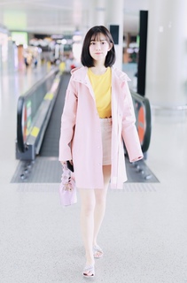 Ziyi Meng feet photo 3
