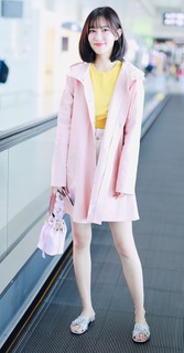 Ziyi Meng feet photo 15
