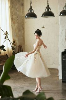 Ziyi Meng feet photo 2