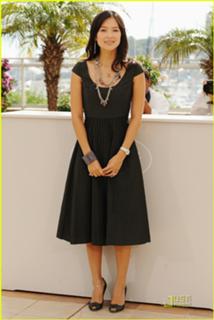 Ziyi Zhang feet photo thumbnail