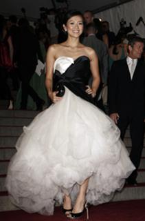 Ziyi Zhang feet photo thumbnail