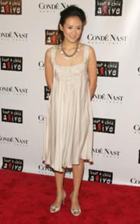 Ziyi Zhang feet photo thumbnail