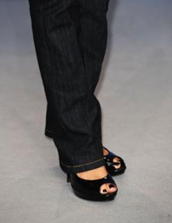 Ziyi Zhang feet photo thumbnail