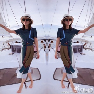 Ziyi Zhang feet photo thumbnail