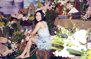 Ziyi Zhang feet photo thumbnail