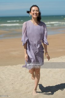 Ziyi Zhang feet photo thumbnail