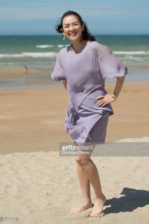 Ziyi Zhang feet photo thumbnail