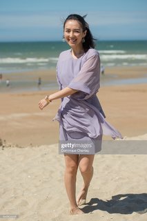 Ziyi Zhang feet photo thumbnail