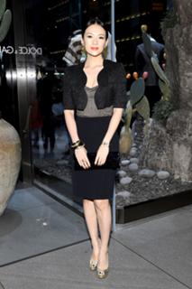 Ziyi Zhang feet photo thumbnail