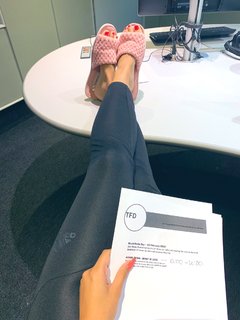 Zoe Brown feet photo 6