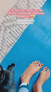 Zoe Brown feet photo 9