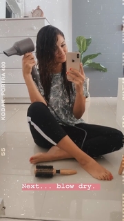 Zoe Brown feet photo 7