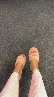 Zoe Brown feet photo 3