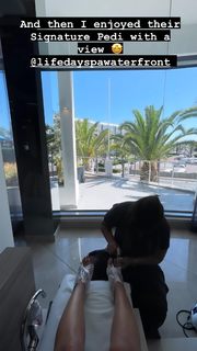 Zoe Brown feet photo 10